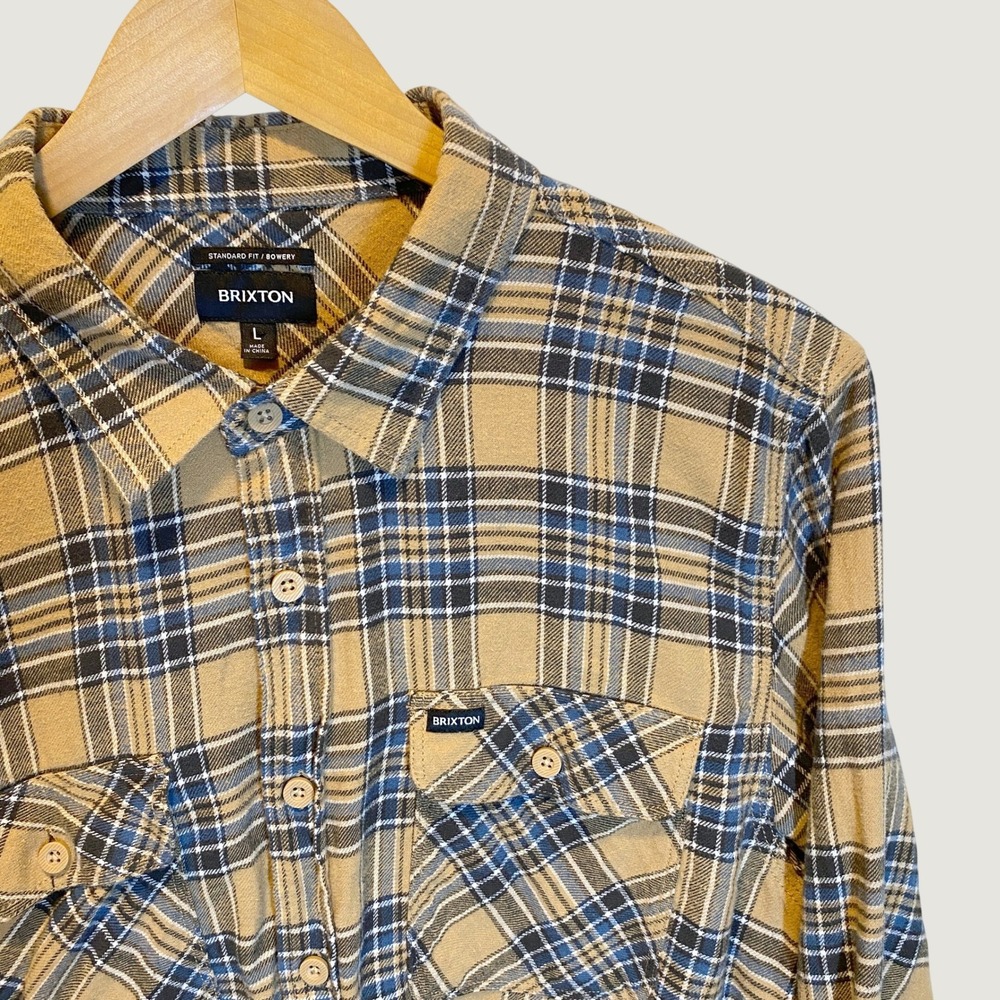 Brixton Bowery Flannel Shirt Mens Large Tan Blue Plaid Excellent Long Sleeve